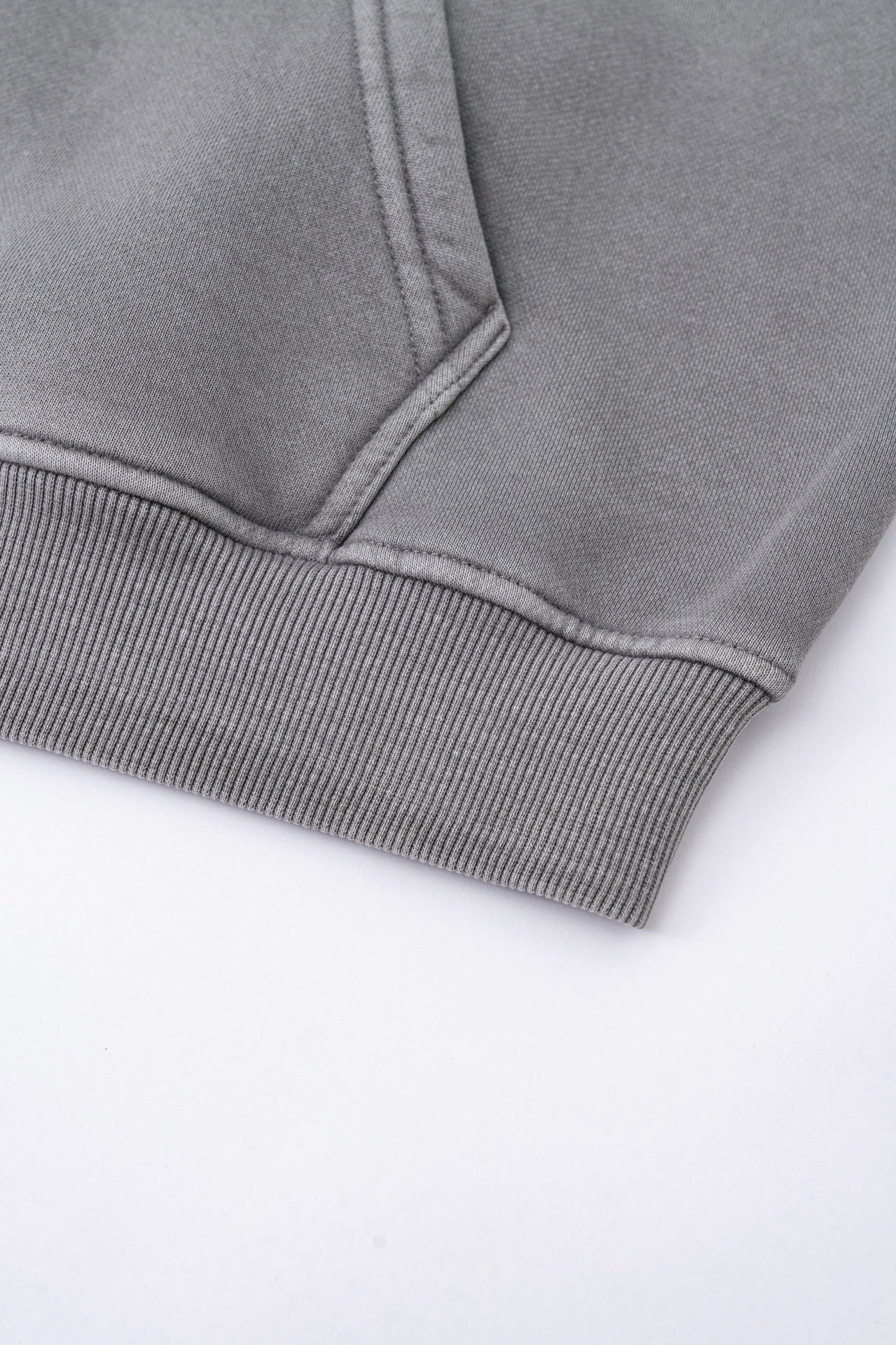 European and American high street style double-zip fleece-lined hooded sweatshirt with three-dimensional tailoring and thickened cardigan/jacket. 145