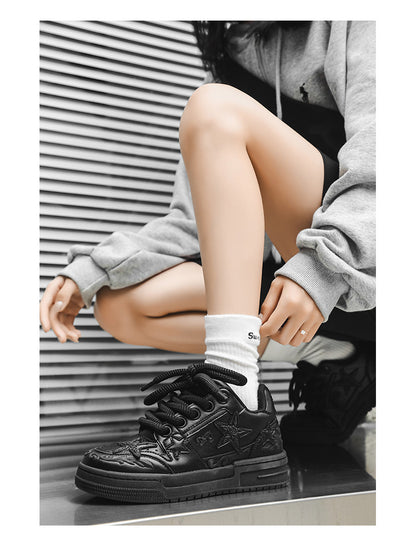 Embossed Star Pure Black Skateboard Shoes
