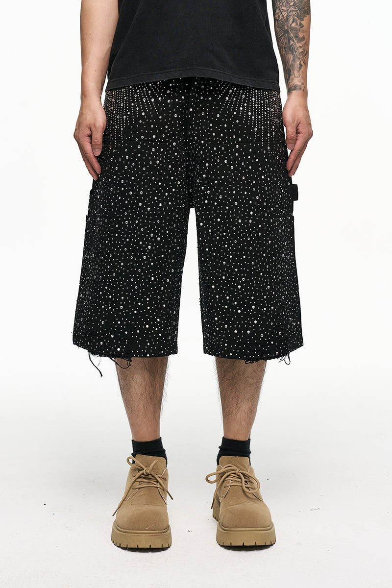 CWHAT American Retro VIBE Style Rhinestone Frayed Edge Men's Hip Hop Cropped Denim Shorts with Rhinestone Foil Hem 153