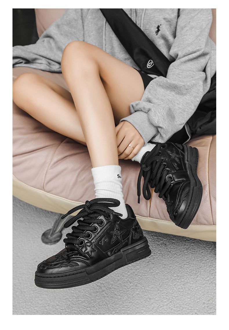 Embossed Star Pure Black Skateboard Shoes
