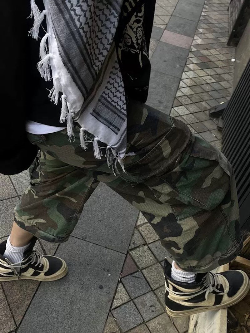 CWHAT American-style multi-pocket detachable two-way workwear casual loose camouflage pants; VIBE wide-leg paratrooper pants.