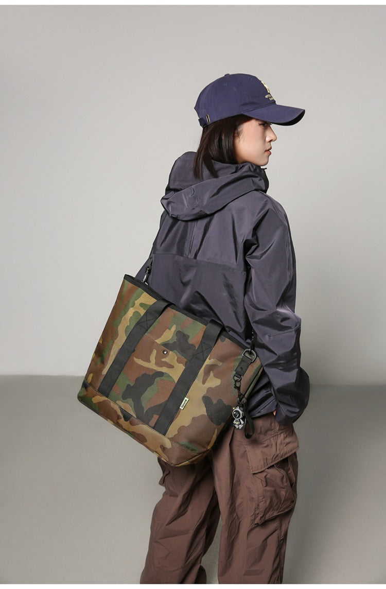 Camouflage Large Capacity Men's Bag 2024 New Commuter Tote Bag Workwear Style Handbag Travel Shoulder Crossbody Bag