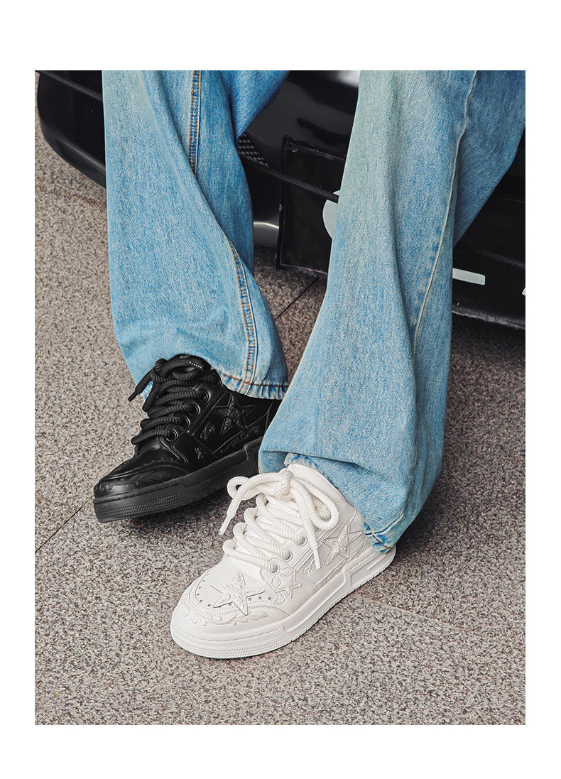 Embossed Star Pure Black Skateboard Shoes