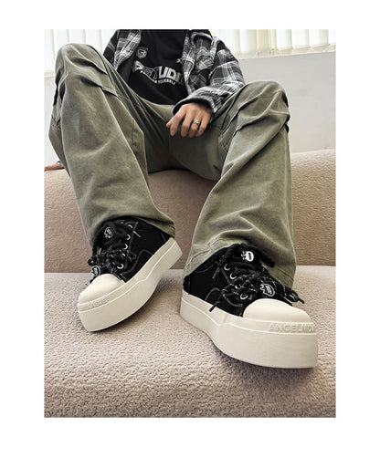 Thick-Soled Round-Toe Mickey Black and White Chunky Sneakers