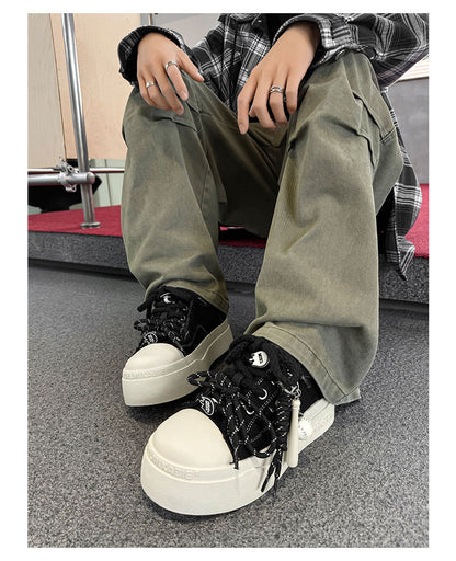 Thick-Soled Round-Toe Mickey Black and White Chunky Sneakers