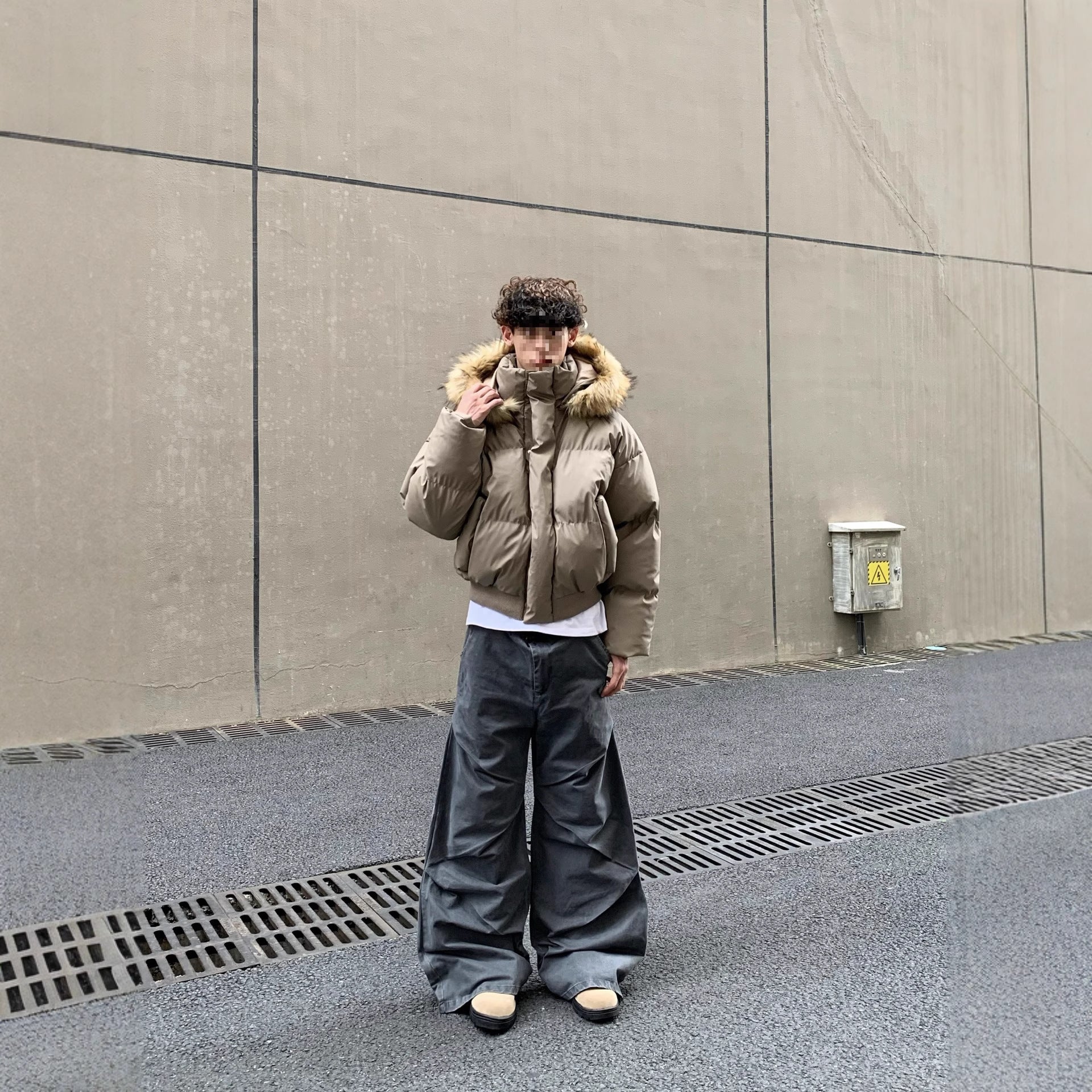 Basic cotton-padded coat with detachable hood / Winter loose-fitting street style jacket for men and women with hooded down jacket 159