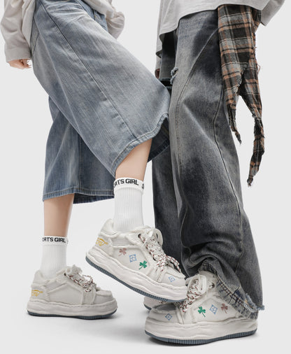 Invisible Height-Increasing Thick-Soled Clover Embroidery Casual Sneakers