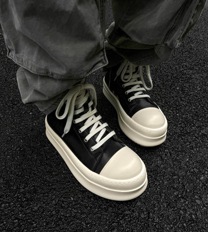 Relaxed  High-Top Zipper Shoe