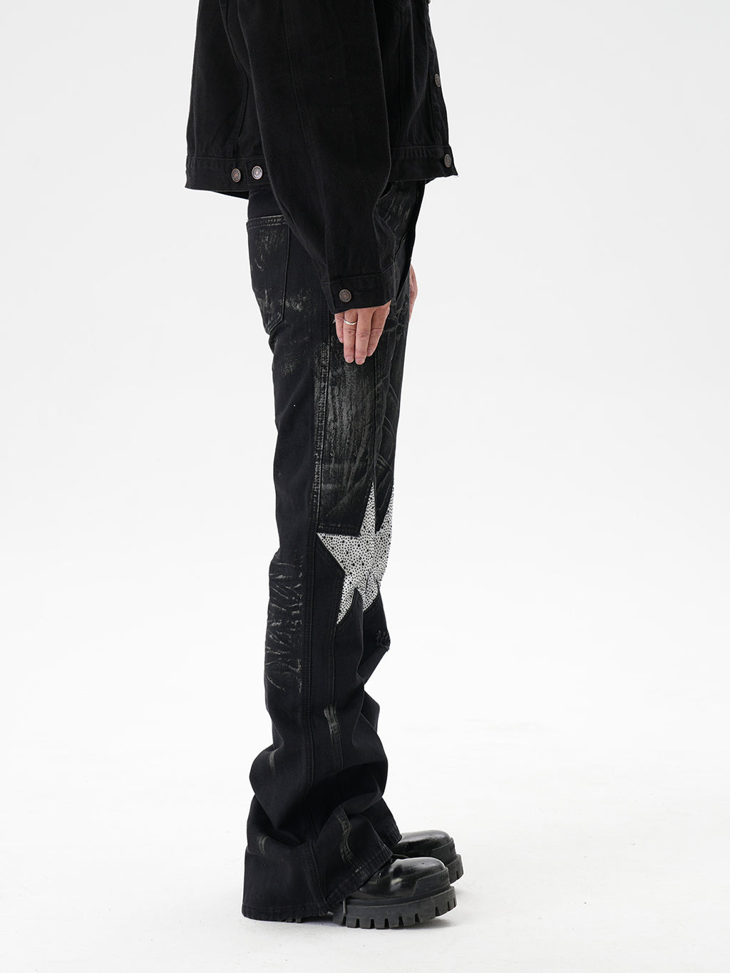 CWHAT American-style high street stitching three-dimensional tailoring deconstruction five-pointed star hot drilling brush dirty slim Micro-jeans men