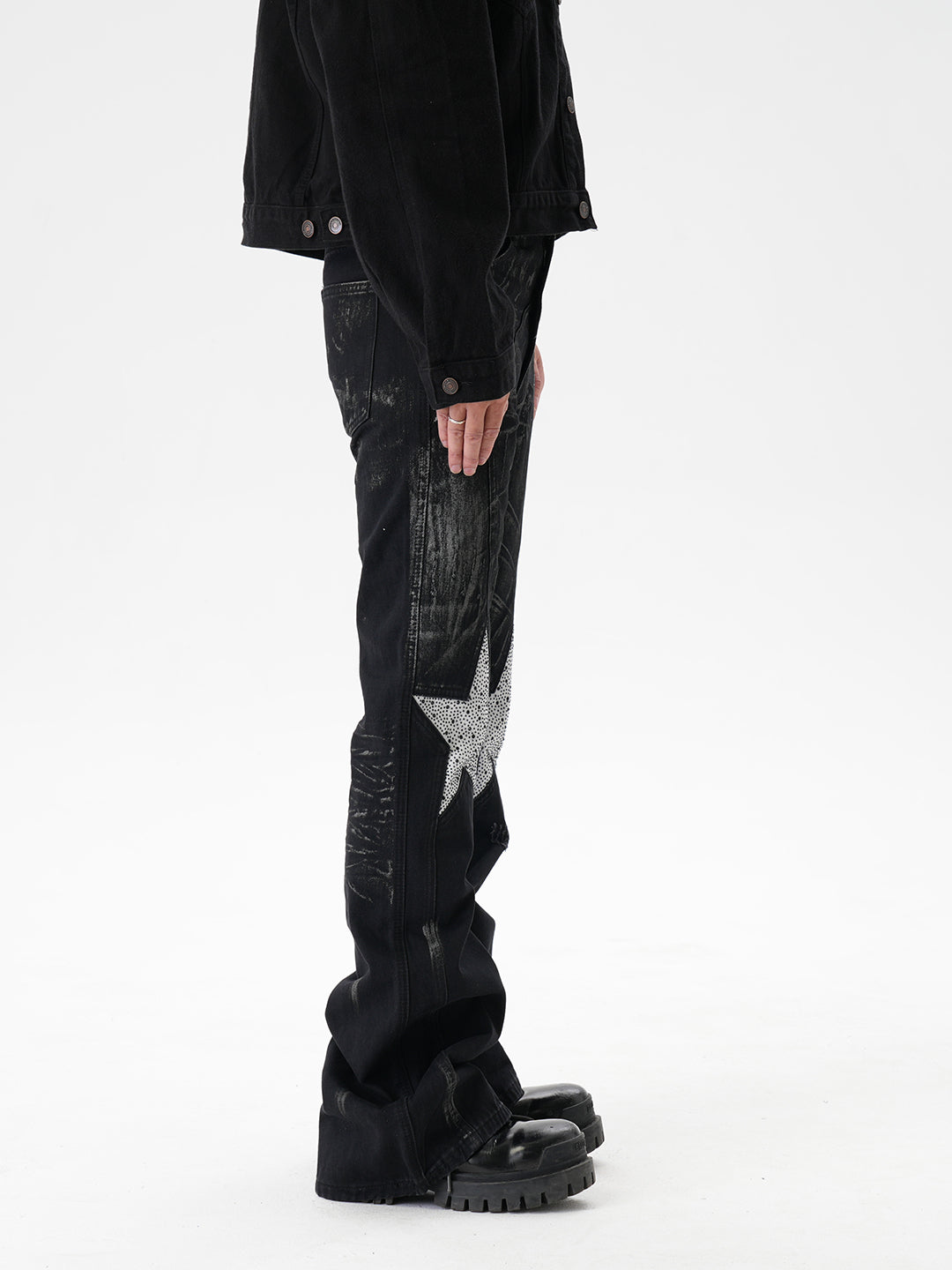 CWHAT American-style high street stitching three-dimensional tailoring deconstruction five-pointed star hot drilling brush dirty slim Micro-jeans men