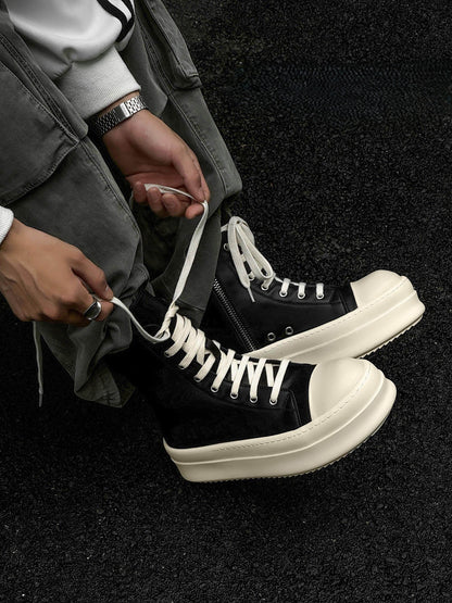 Relaxed  High-Top Zipper Shoe