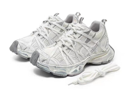 Regular High Fashion Casual Sneaker