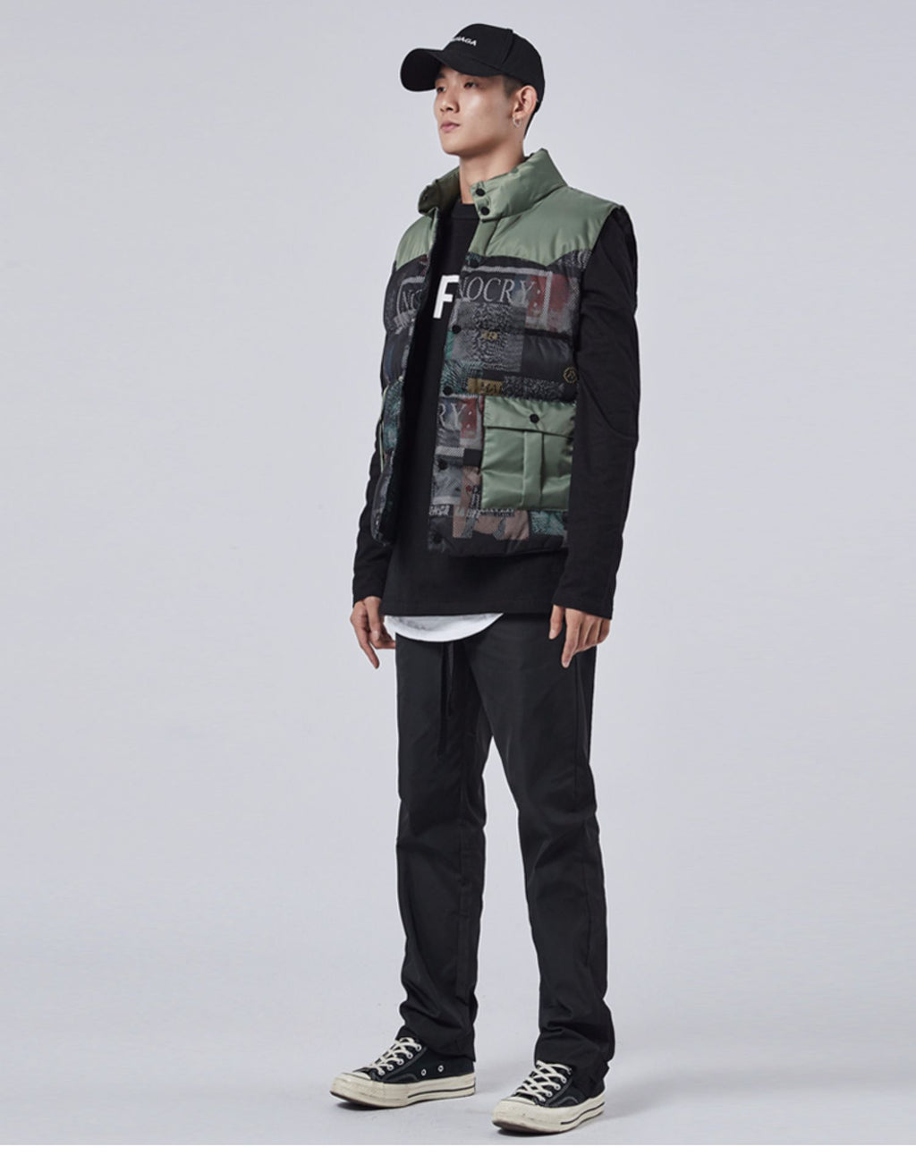 2024 Tooling Cotton Stitching Mesh Camouflage Vest Men's Autumn and Winter Waistcoat Vertical Collar Fashion Brand Men's Cotton Vest 157