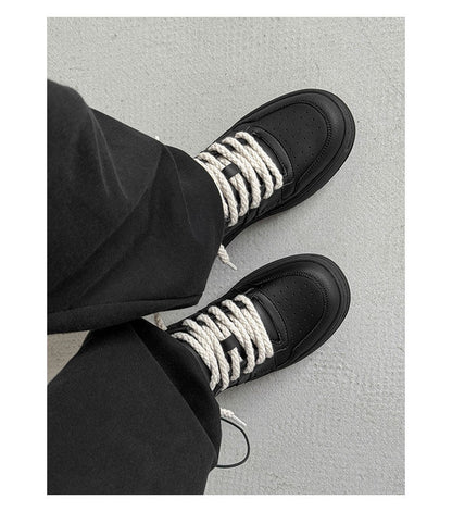 Versatile Thick-Soled White Casual Shoes for Men