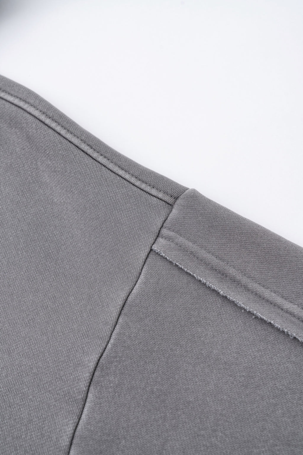 European and American high street style double-zip fleece-lined hooded sweatshirt with three-dimensional tailoring and thickened cardigan/jacket. 145