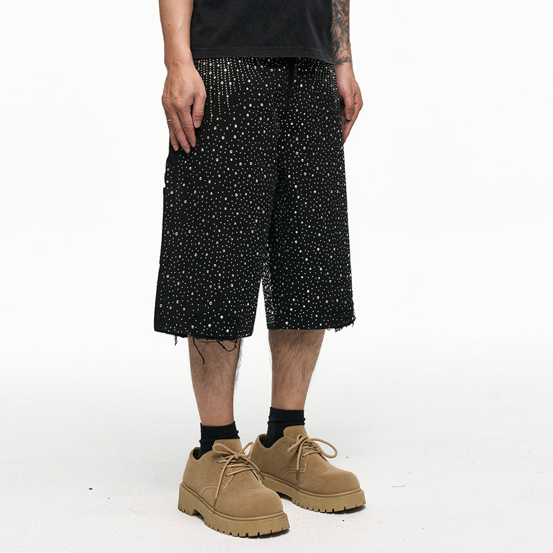 CWHAT American Retro VIBE Style Rhinestone Frayed Edge Men's Hip Hop Cropped Denim Shorts with Rhinestone Foil Hem 153